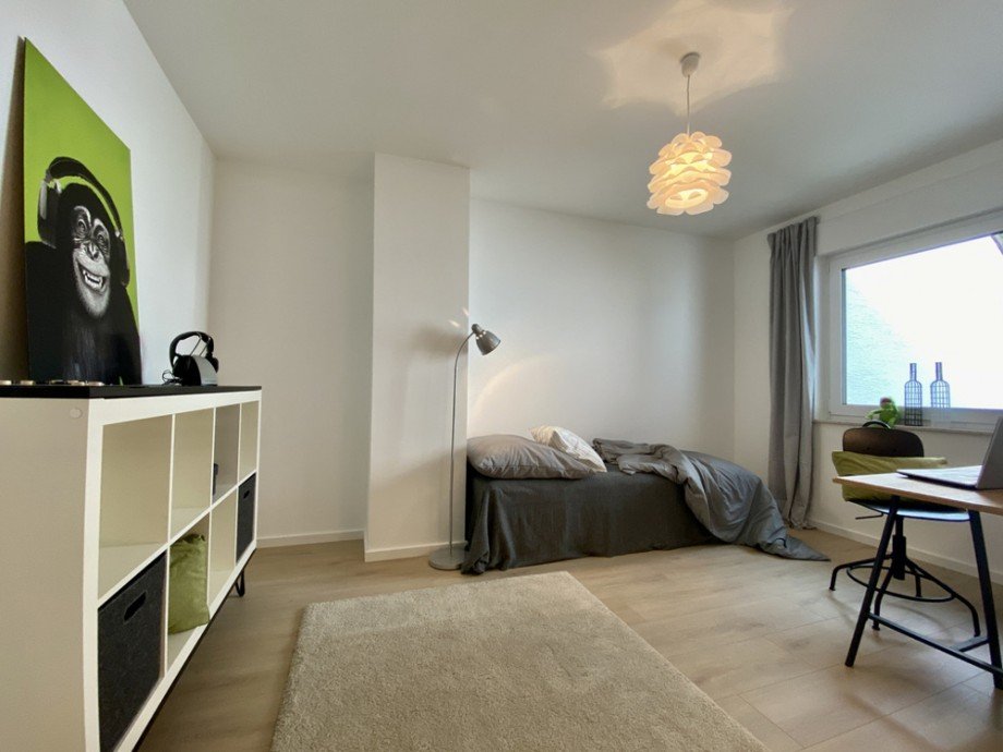 2. Schlafzimmer I Reihenmittelhaus Seeheim-Jugenheim