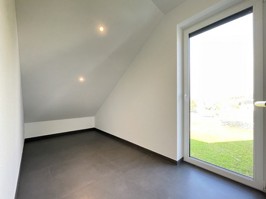 Ankleide En-Suite Doppelhaush�lfte F�rth