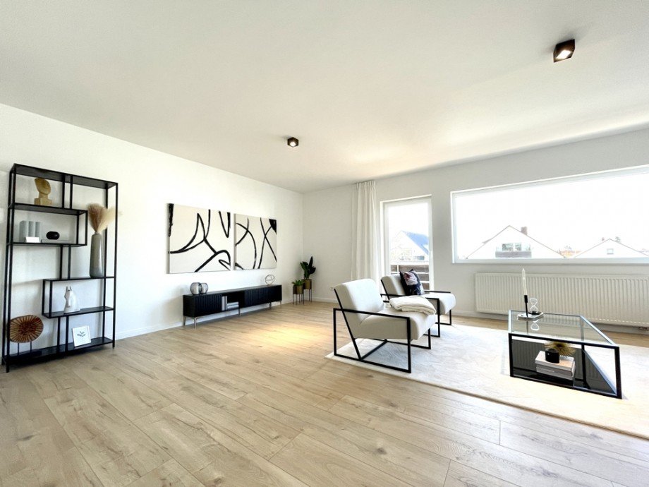 Wohn- und Esszimmer II Etagenwohnung Bensheim