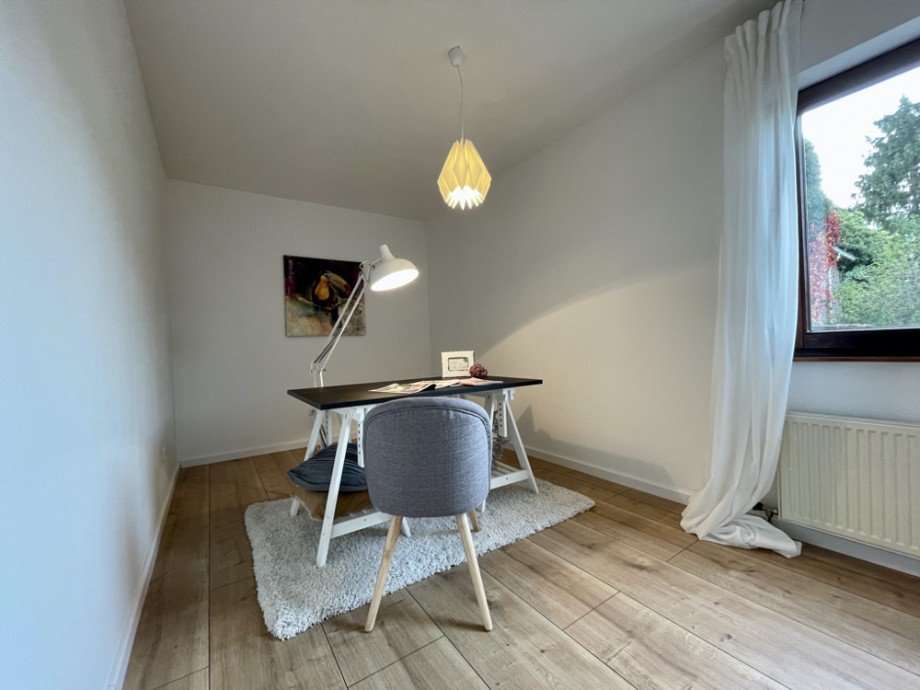 Kind/B�ro/Gast Einfamilienhaus Gro�-Rohrheim