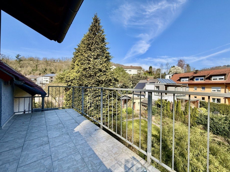 Balkon I OG Zweifamilienhaus Laudenbach