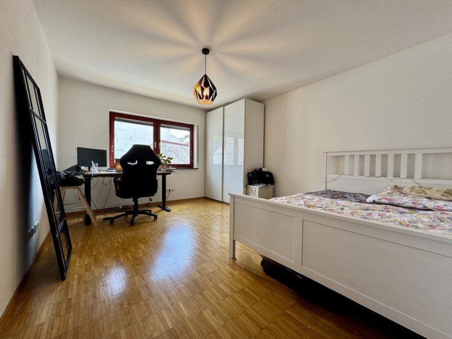 Schlafzimmer I Etagenwohnung Heppenheim (Bergstra�e)