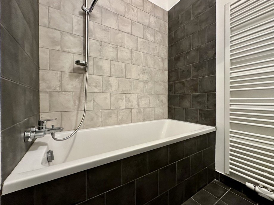 Badezimmer II Erdgeschosswohnung Heppenheim (Bergstra�e)