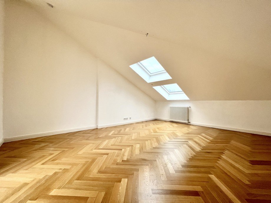 Schlafzimmer I Dachgeschosswohnung Heppenheim