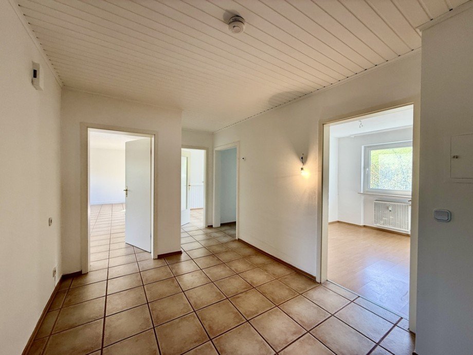 Flur OG II Zweifamilienhaus M�rlenbach / Bonsweiher