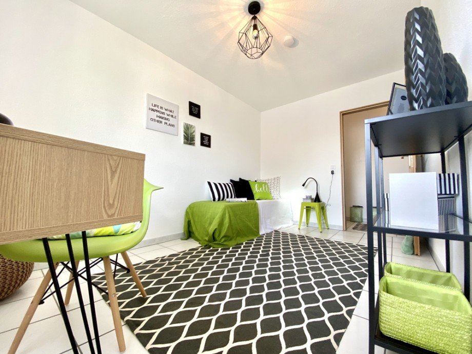B�ro-/Kinderzimmer II Etagenwohnung Weinheim