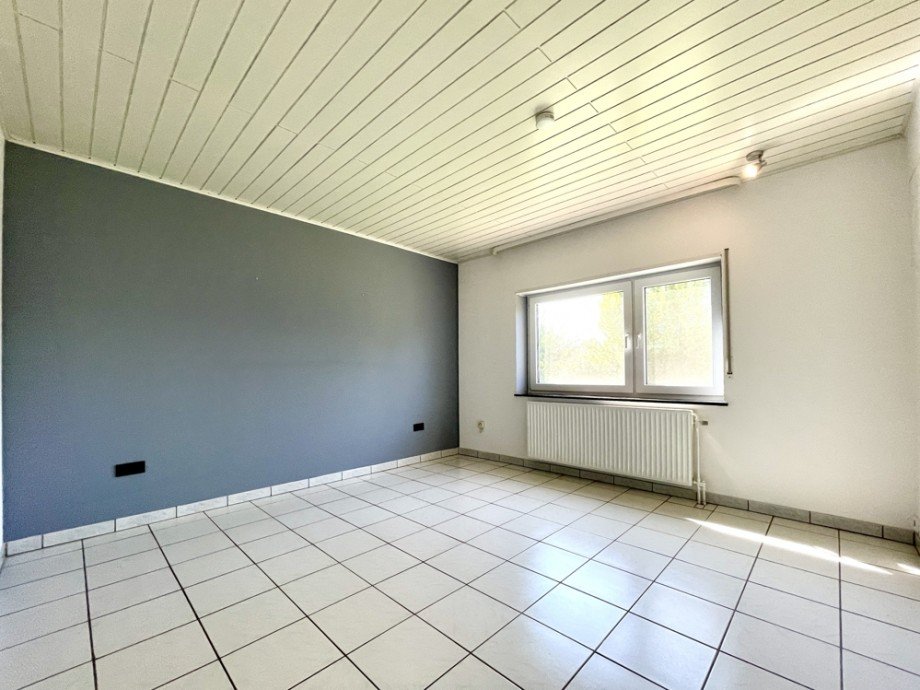 Schlafzimmer 2 im UG Einfamilienhaus Heppenheim (Bergstra�e) / Kirschhausen