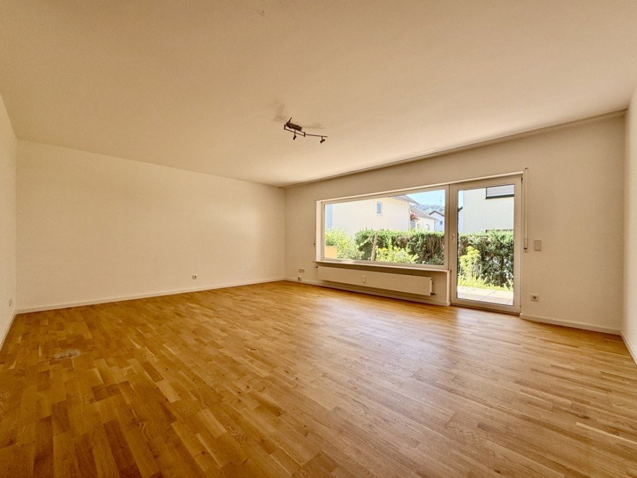 Wohnzimmer I Erdgeschosswohnung Alsbach-H�hnlein
