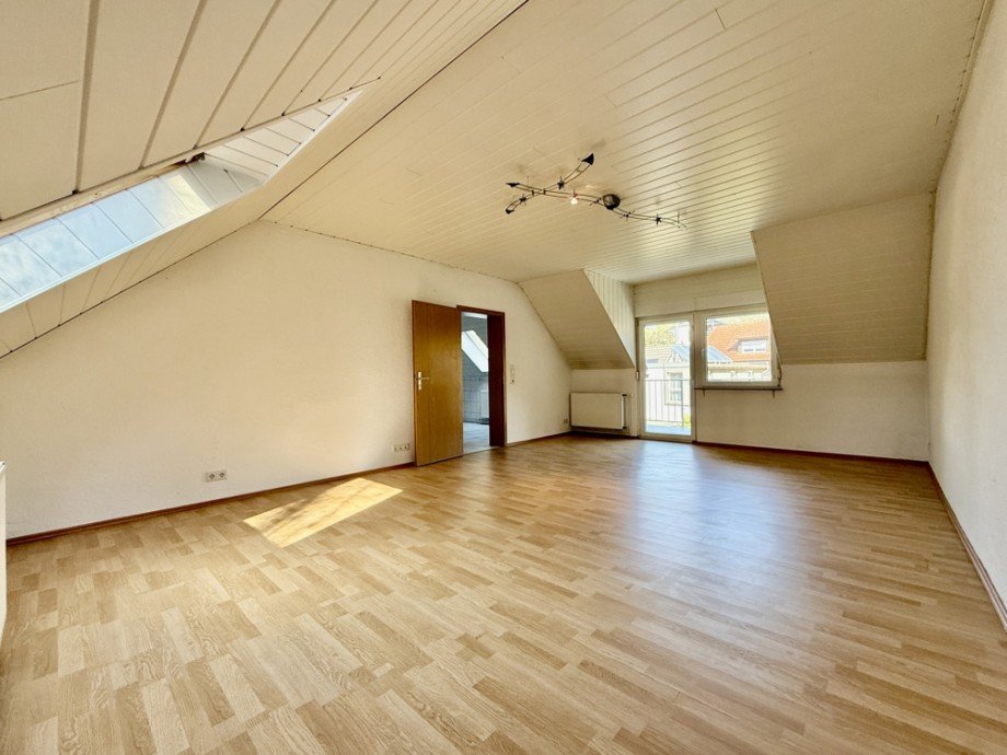 Wohnzimmer II OG Zweifamilienhaus Laudenbach