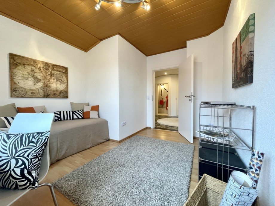 B�ro-/Arbeitszimmer II Dachgeschosswohnung Heppenheim
