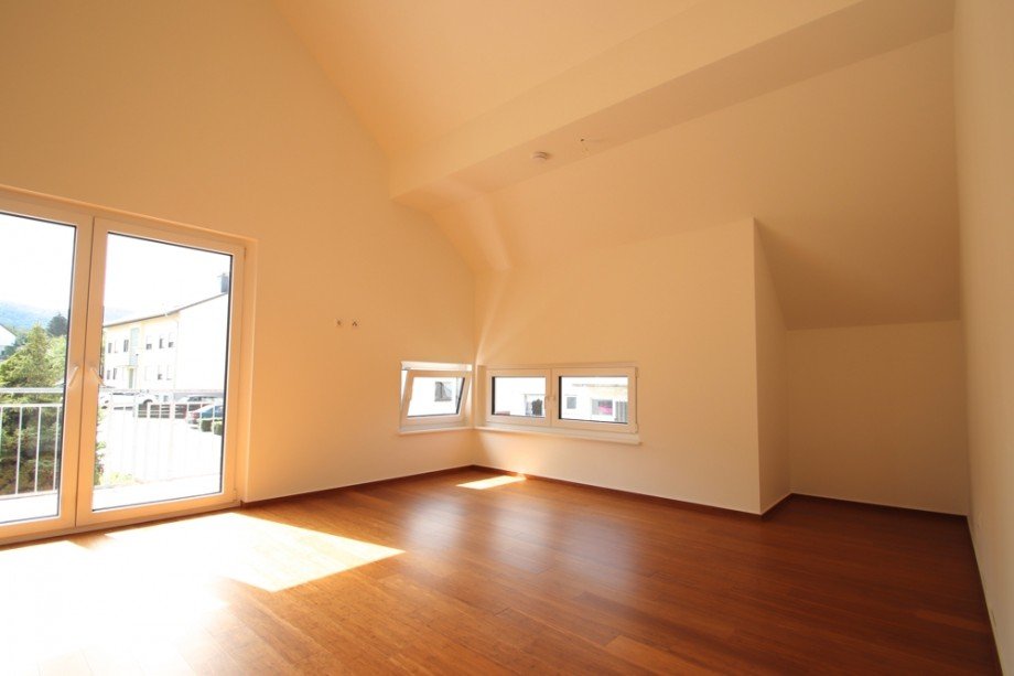 Schlafzimmer I Doppelhaush�lfte F�rth