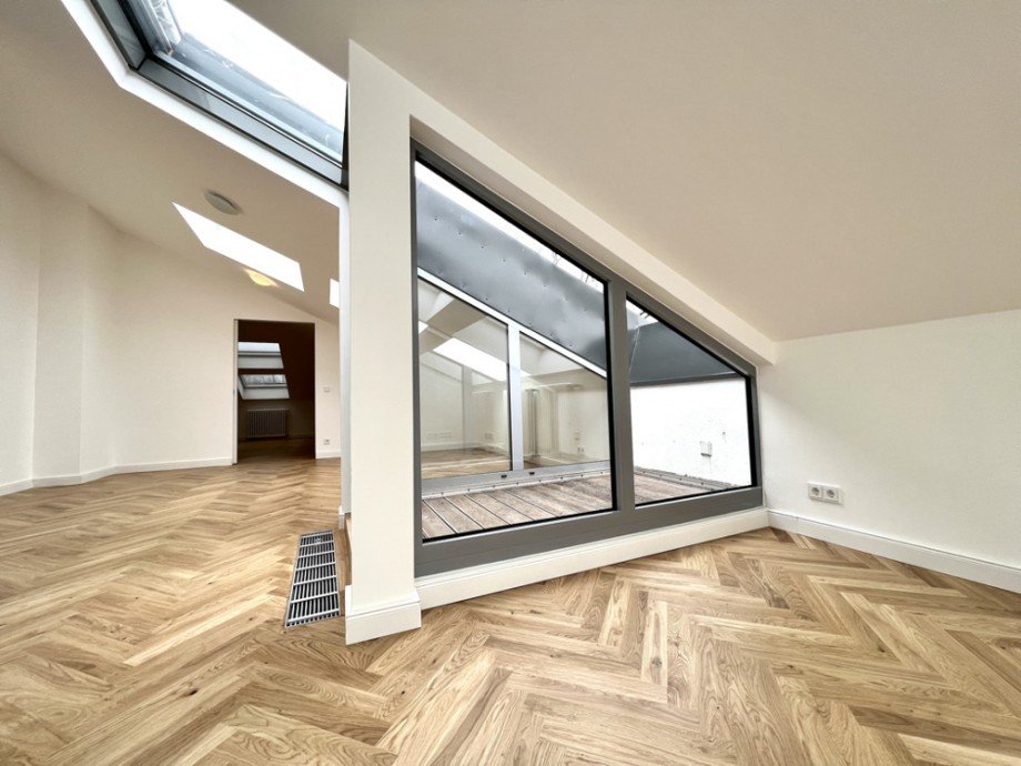 Wohn-/Essbereich II Dachgeschosswohnung Heppenheim