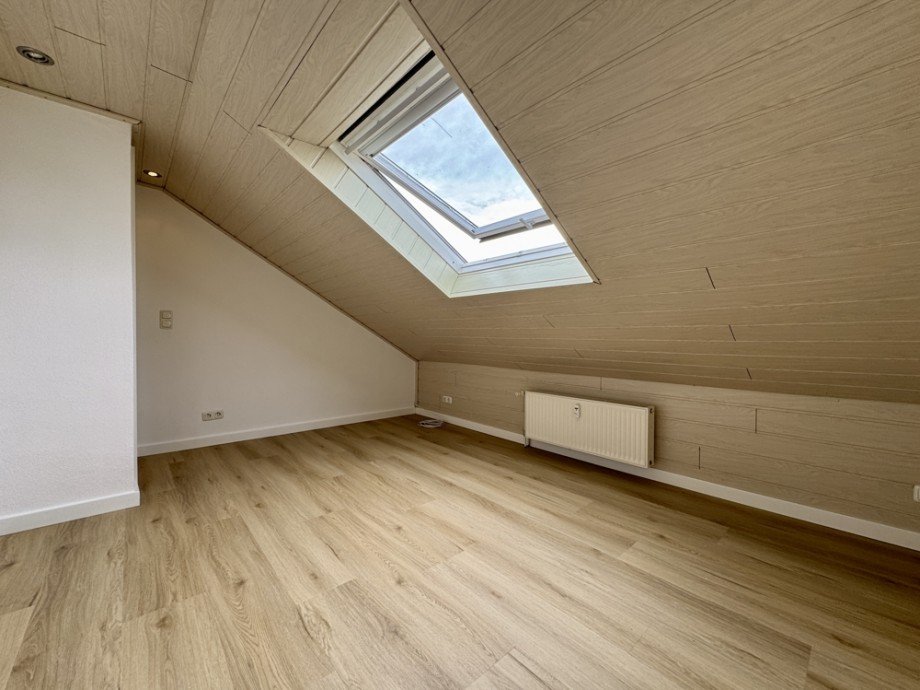 Ankleide/B�ro II Dachgeschosswohnung Heppenheim