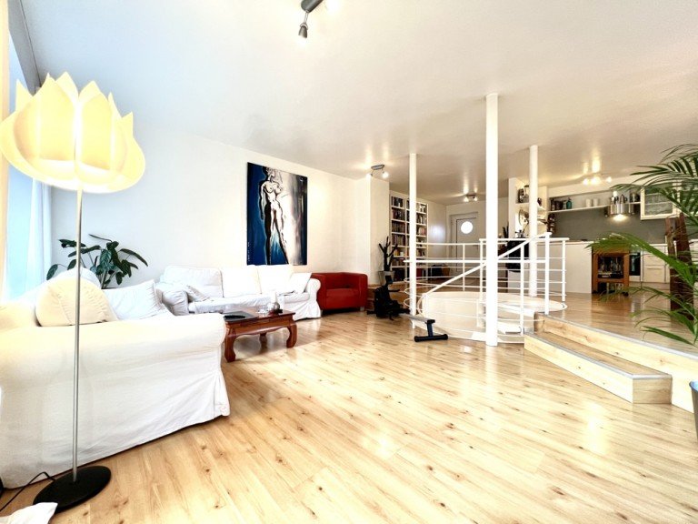 Wohn- und Essbereich I Weinheim / Hohensachsen Maisonettewohnung +++ Moderne Maisonette-Wohnung mit Garten in kleiner Wohneinheit +++