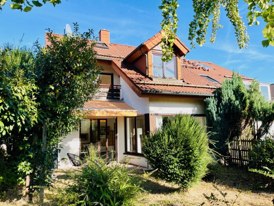 R�ckansicht/Garten II Doppelhaush�lfte Gaiberg