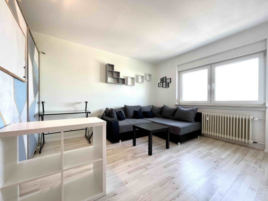 Wohn-/Schlafzimmer III Etagenwohnung Heppenheim (Bergstra�e)