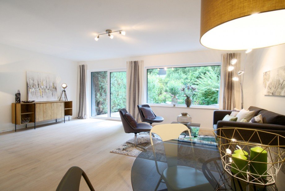 Wohnzimmer II Reihenmittelhaus Seeheim-Jugenheim