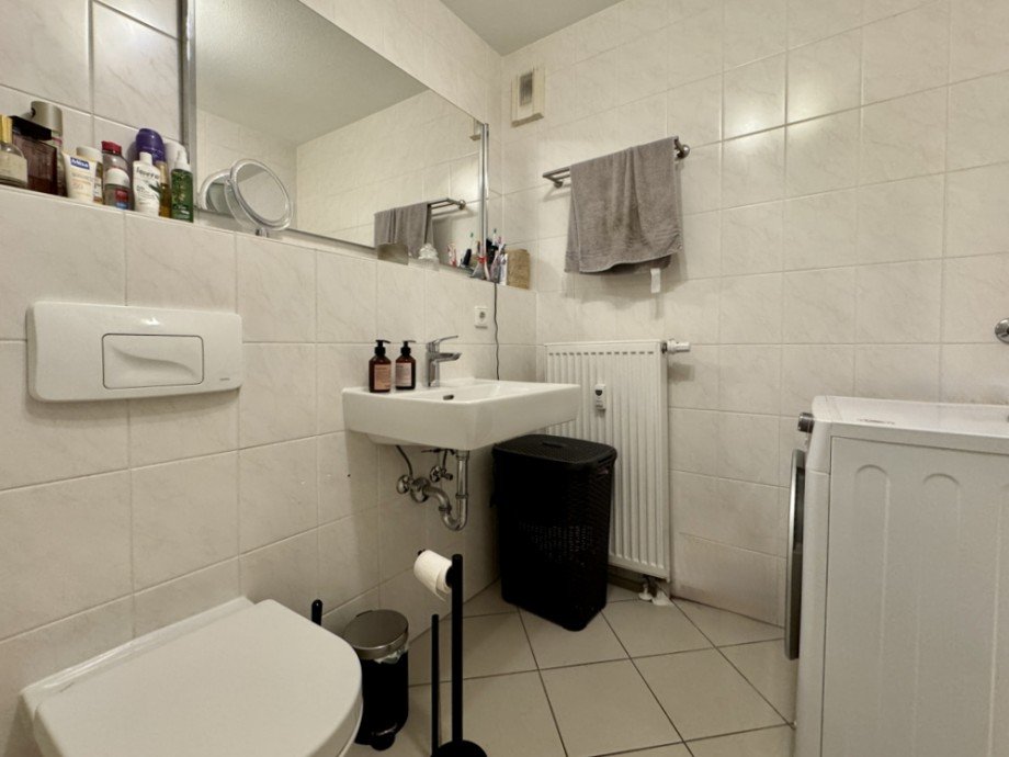 Wannenbad II Erdgeschosswohnung Heppenheim