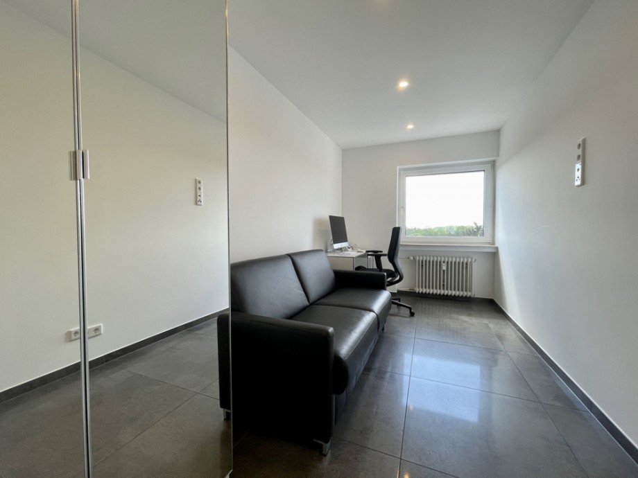 B�ro-/Kinder-/G�stezimmer Etagenwohnung Laudenbach
