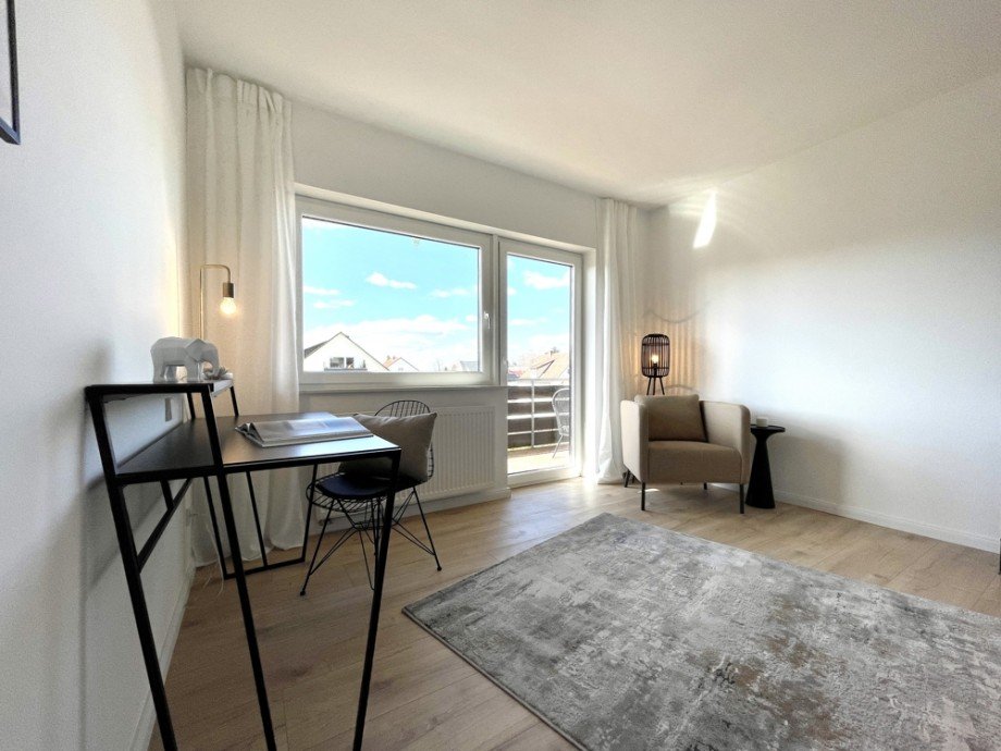 B�ro II / Kind II Etagenwohnung Bensheim