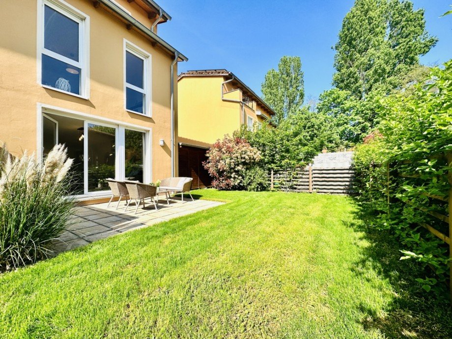 Gartenansicht II Doppelhaush�lfte Lorsch