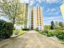 Hausansicht I +++ Provisionsfrei f�r K�ufer - 4-Zimmer-Wohnung mit 3-Balkonen +++