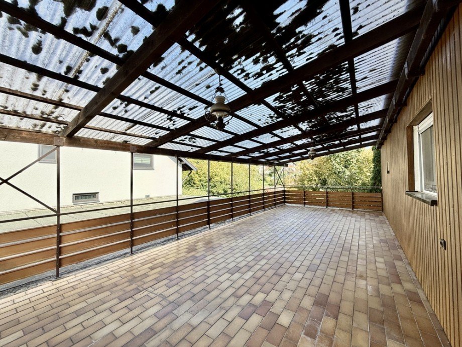 �berdachte Terrasse II Zweifamilienhaus M�rlenbach / Bonsweiher