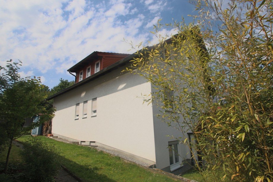Seitenansicht Mehrfamilienhaus Heppenheim-Kirschhausen