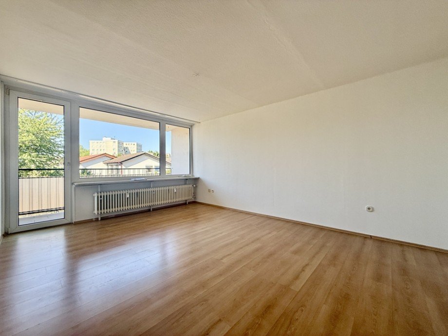 Wohnzimmer II Etagenwohnung Heppenheim (Bergstra�e)
