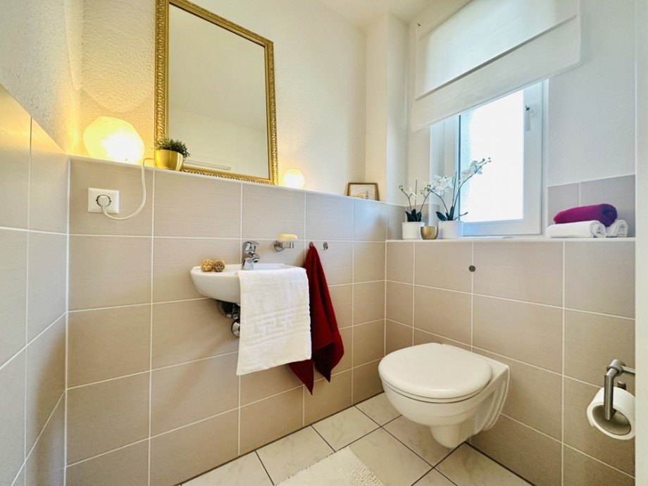G�ste-WC Doppelhaush�lfte Lorsch