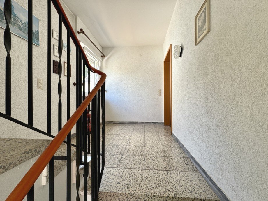 Treppenhaus Etagenwohnung Heppenheim (Bergstra�e) / Erbach