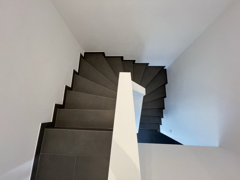 Impression Treppe Doppelhaush�lfte F�rth