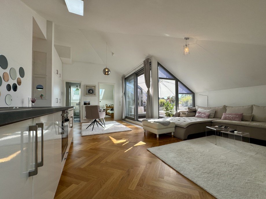 Wohn-/Essbereich II Dachgeschosswohnung Heppenheim