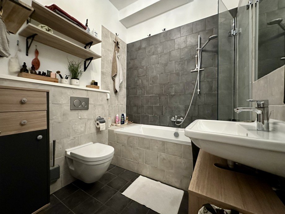 Badezimmer Etagenwohnung Heppenheim