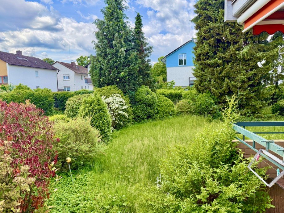 Garten II Zweifamilienhaus Bensheim
