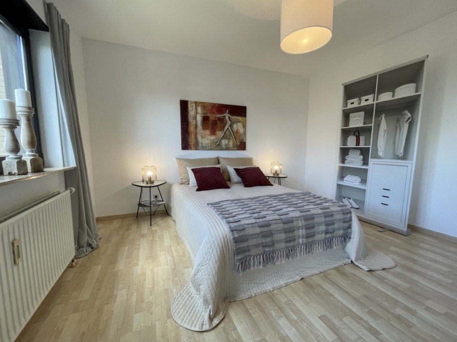 Schlafzimmer II Etagenwohnung Heppenheim