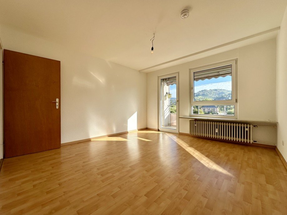 Schlafzimmer I Etagenwohnung Heppenheim