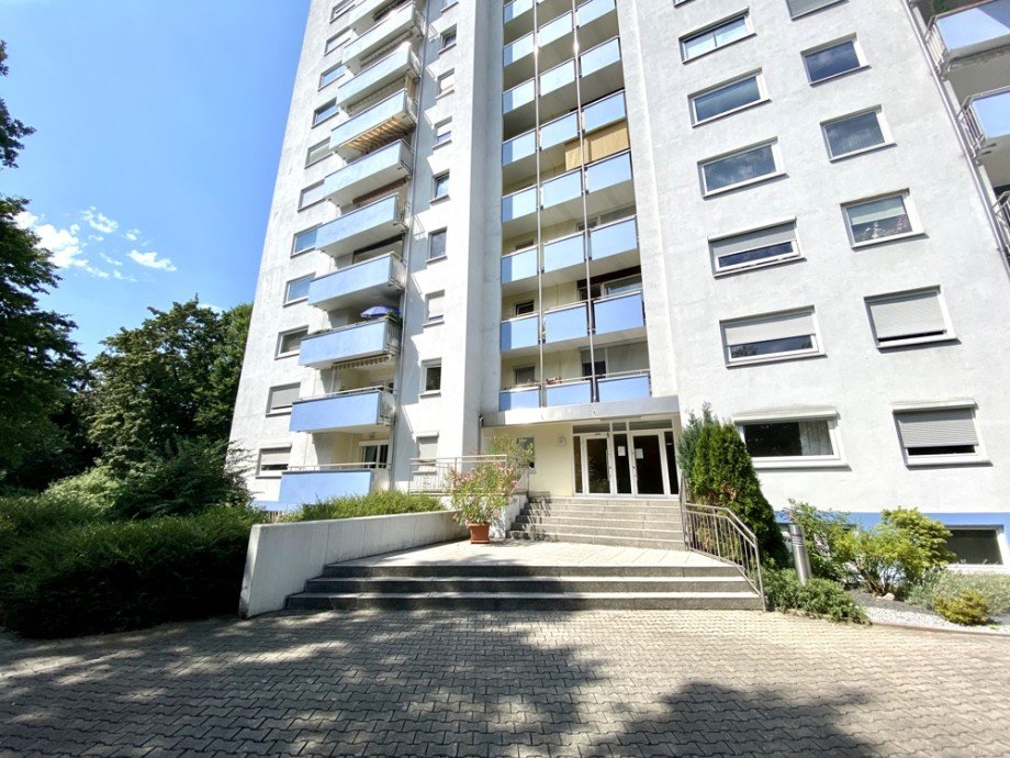 Hausansicht Etagenwohnung Heppenheim