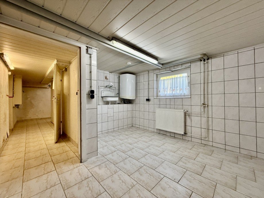 Waschraum UG Zweifamilienhaus Laudenbach