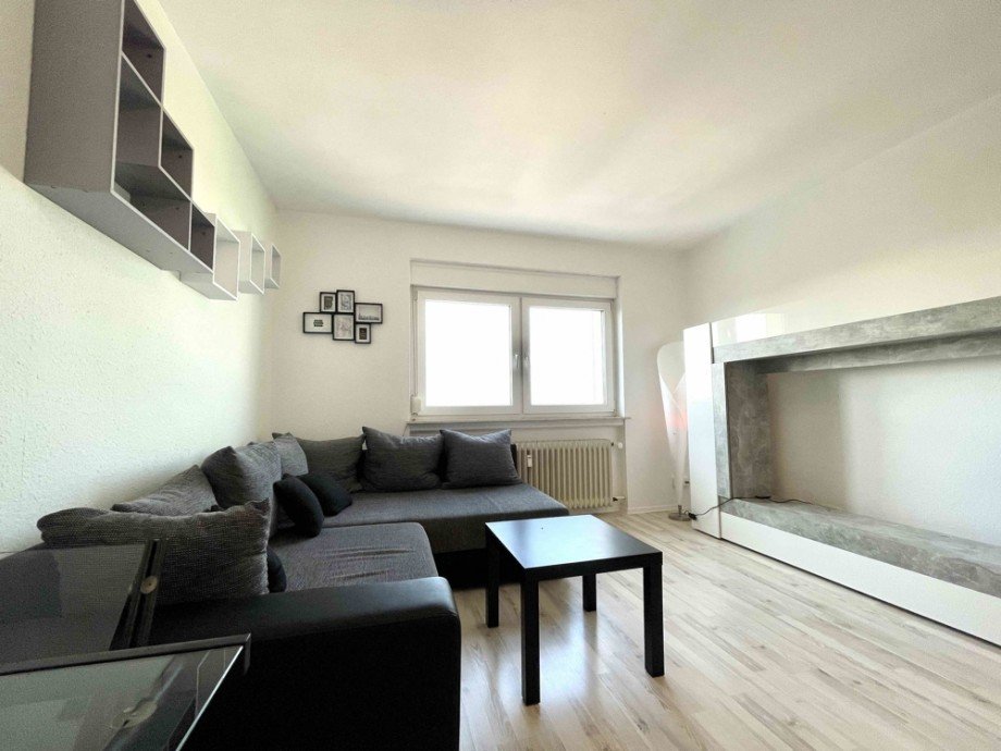Wohn-/Schlafzimmer II Etagenwohnung Heppenheim (Bergstra�e)