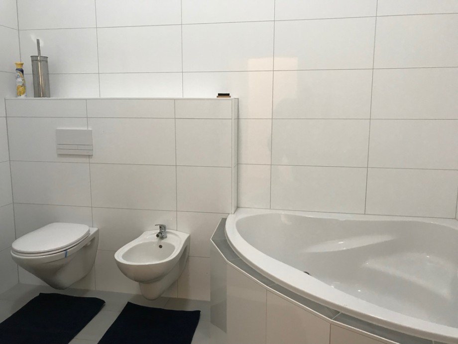 Bad II Etagenwohnung Heppenheim