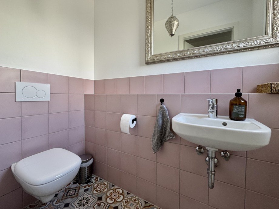 G�ste-WC Reihenendhaus Heppenheim