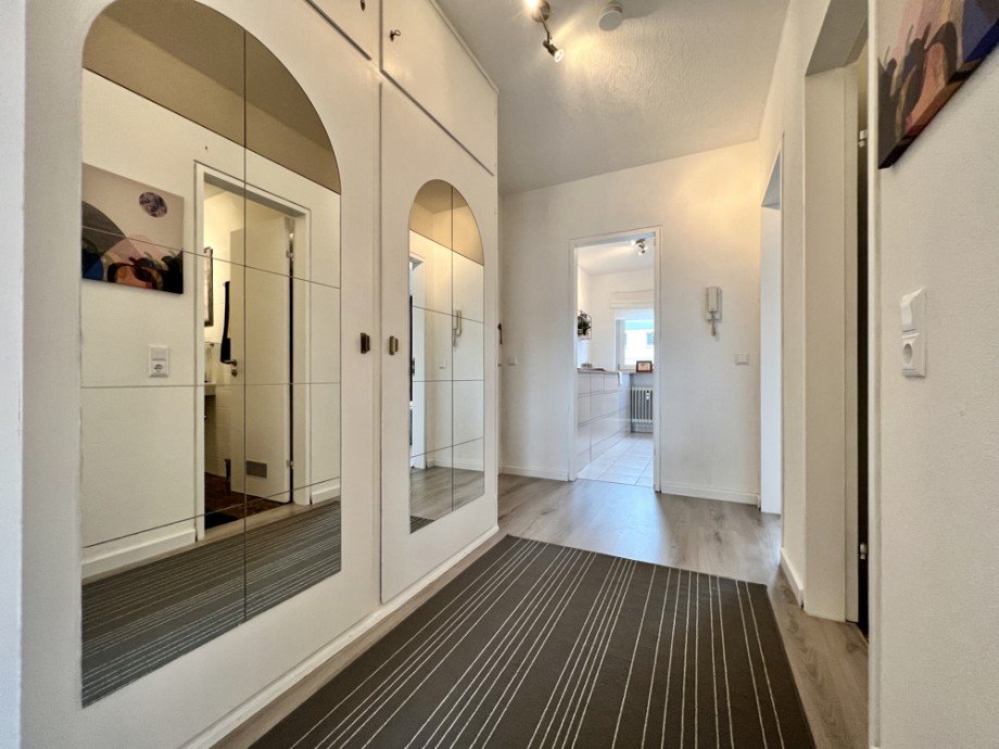 Flur/Diele I Etagenwohnung Laudenbach