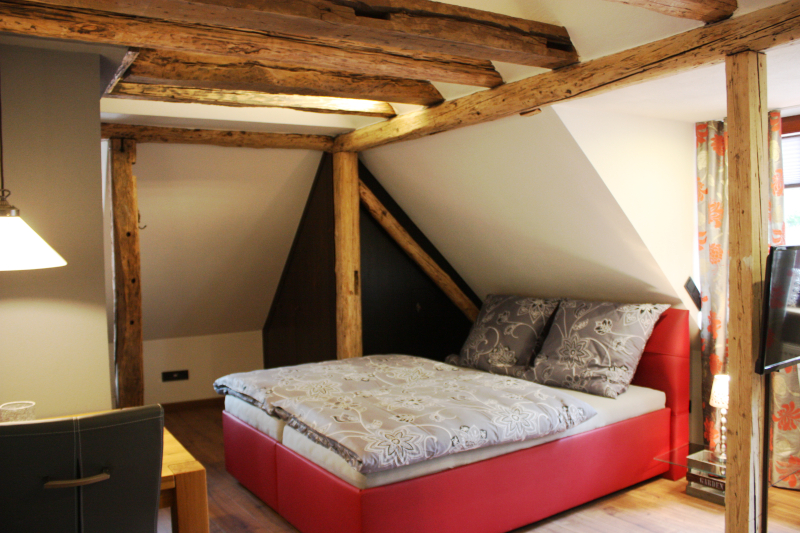 Fewo-Maiberg Dachstudio Ferienhaus Heppenheim (Bergstra�e)