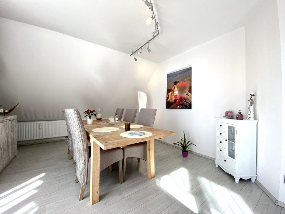 Wohn-/Essbereich VI Maisonettewohnung Laudenbach