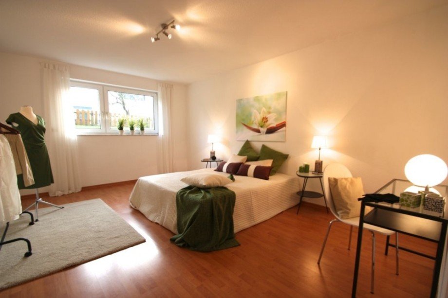 Schlafzimmer V Souterrainwohnung Laudenbach