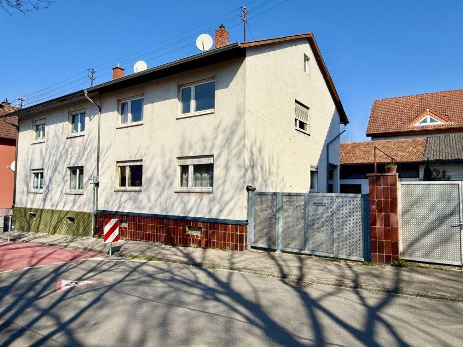 Hausansicht II Zweifamilienhaus Hirschberg an der Bergstra�e