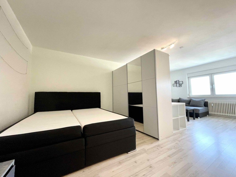 Wohn-/Schlafzimmer V Etagenwohnung Heppenheim (Bergstra�e)