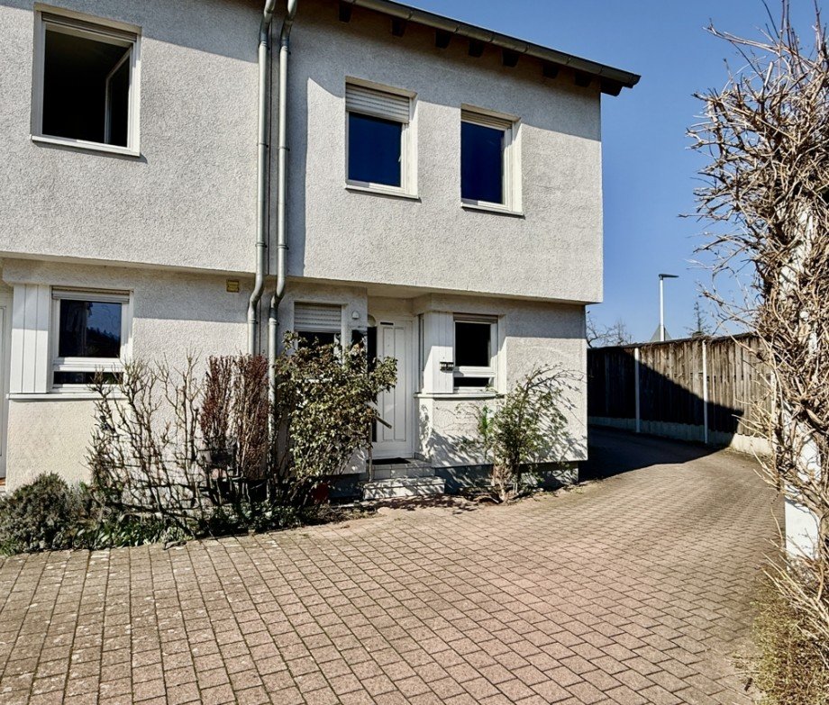 Hausansicht II Reihenendhaus Schriesheim