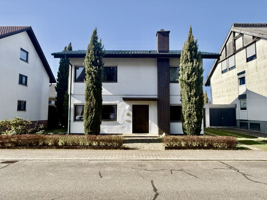 Hausansicht Einfamilienhaus Plankstadt